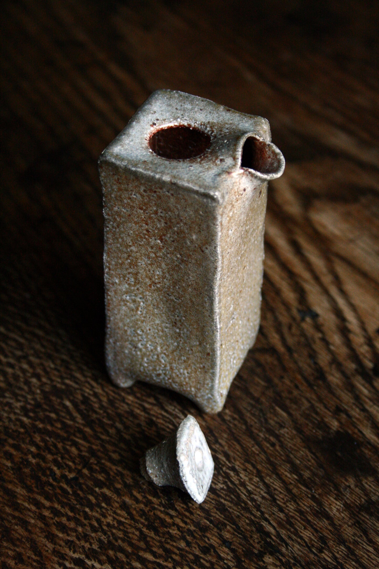 Slab built soy pourer