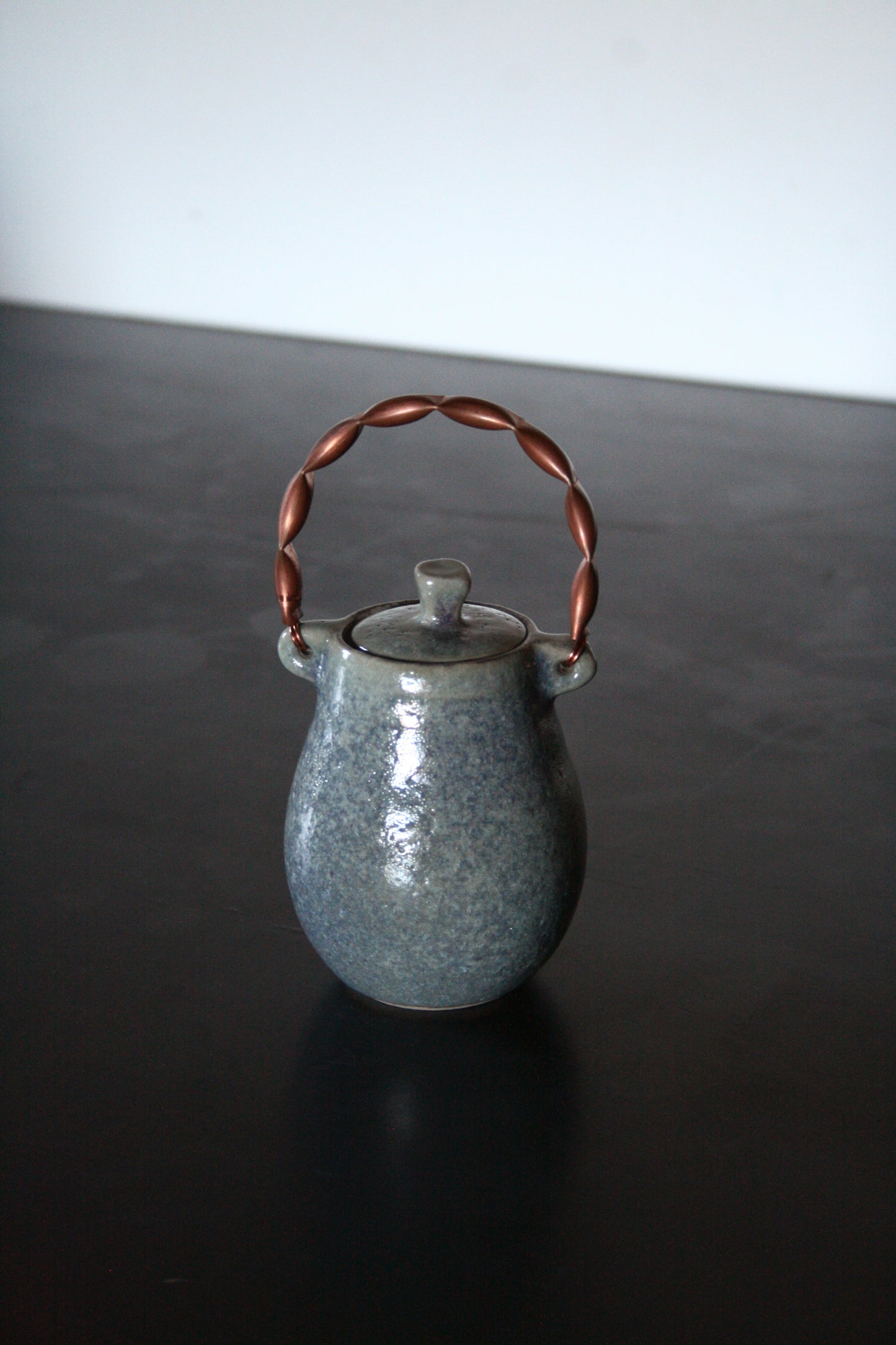 Caddy with copper handle