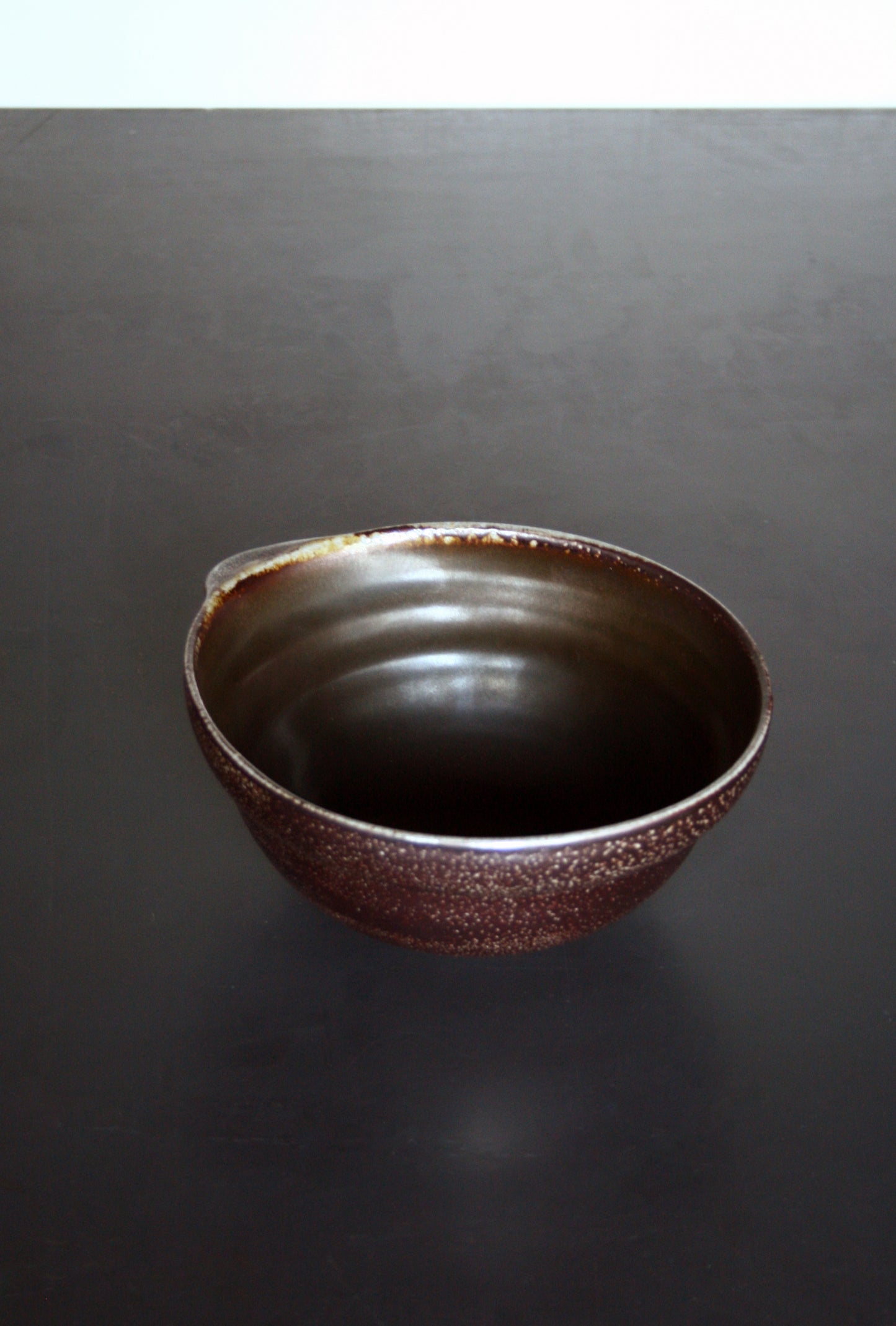Oval handled bowl