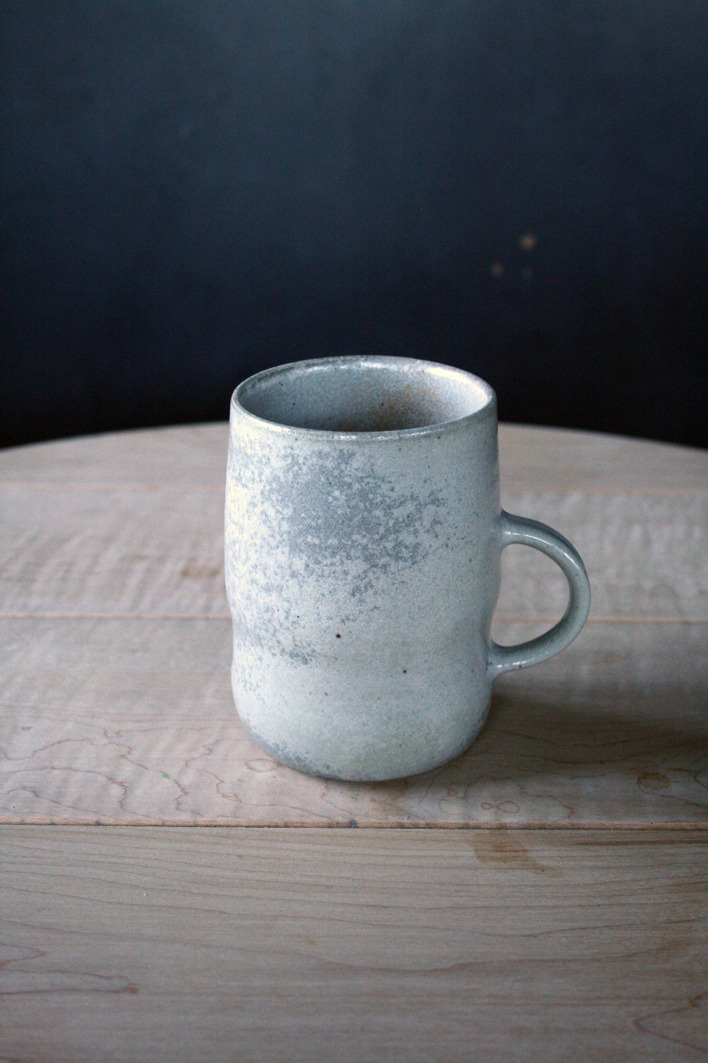 Tall mug