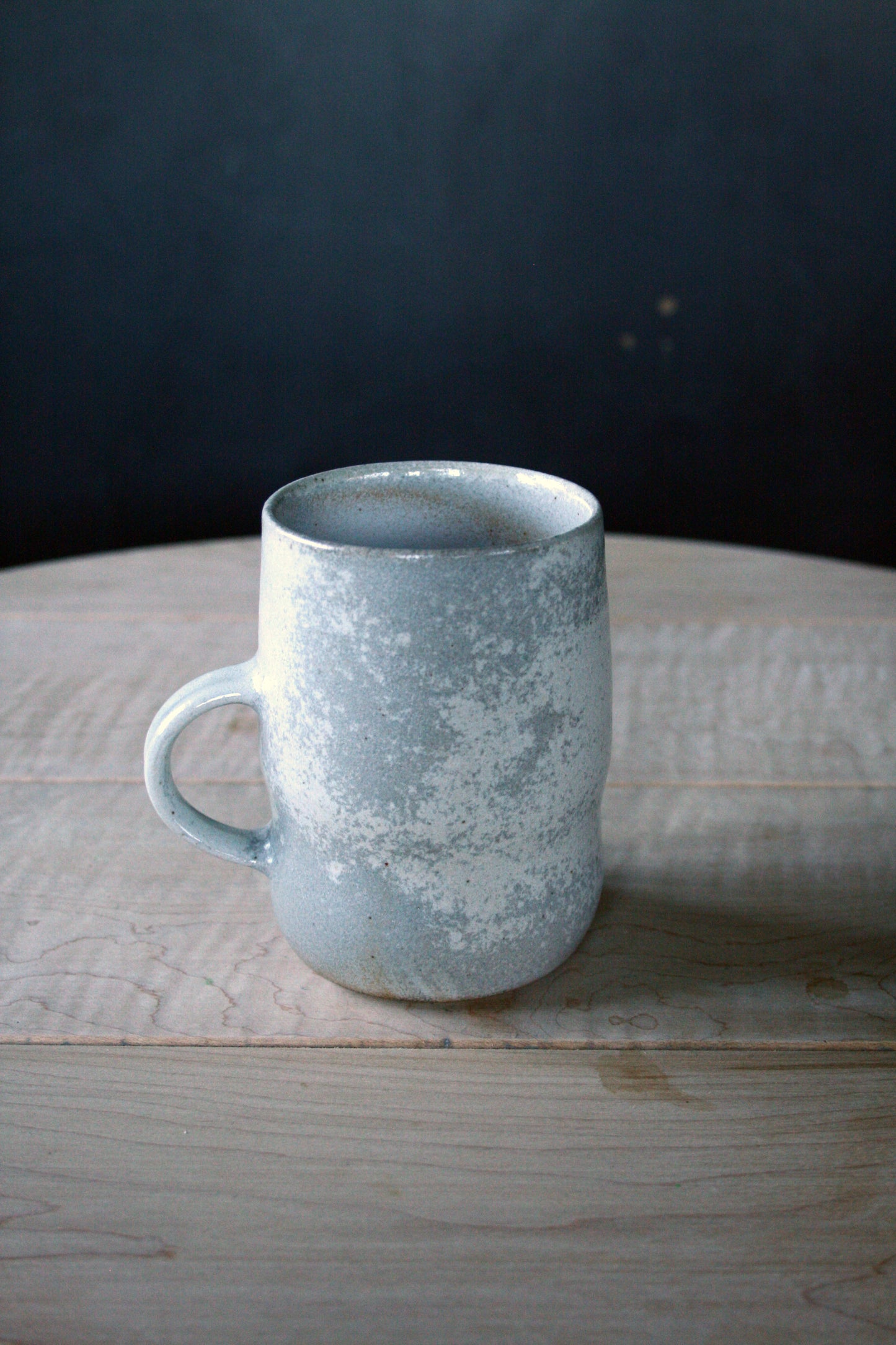 Tall mug