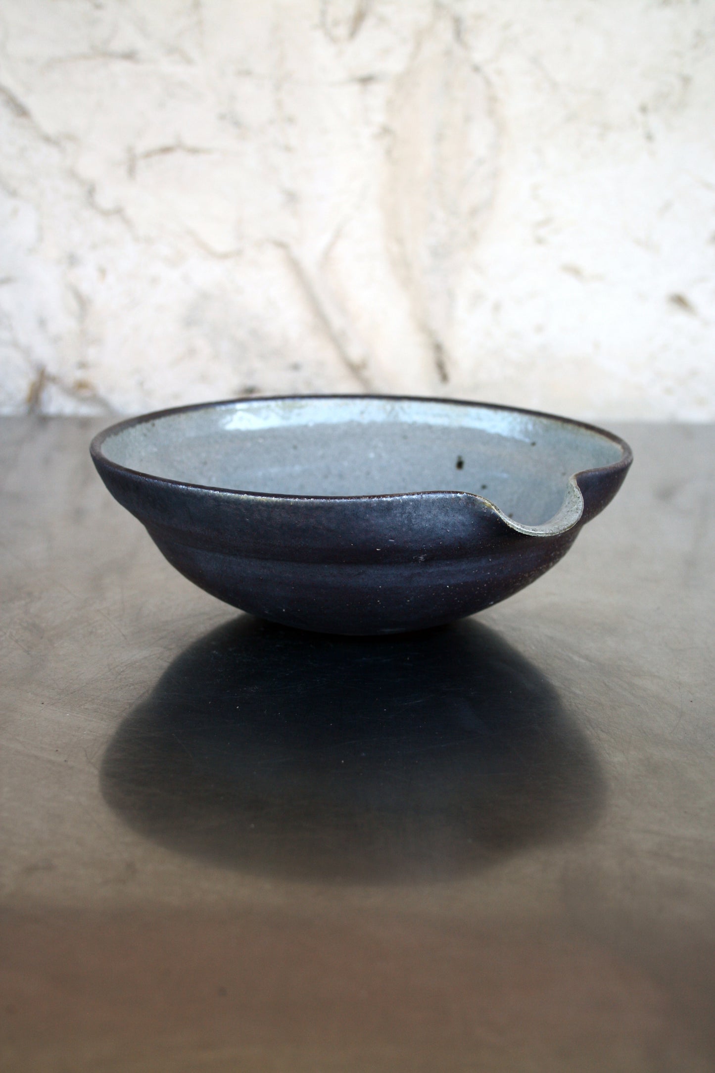 Pouring bowl