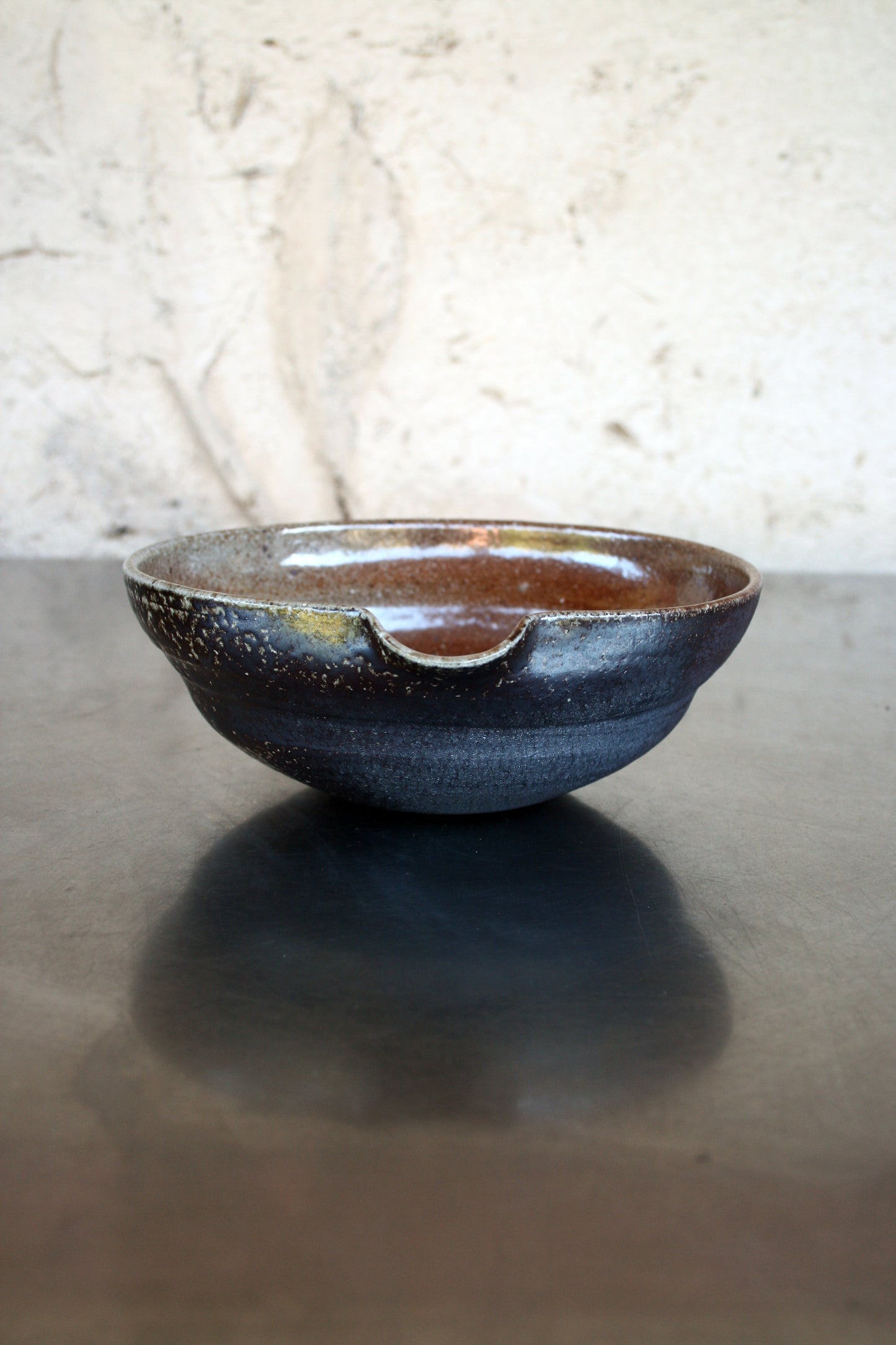 Pouring bowl