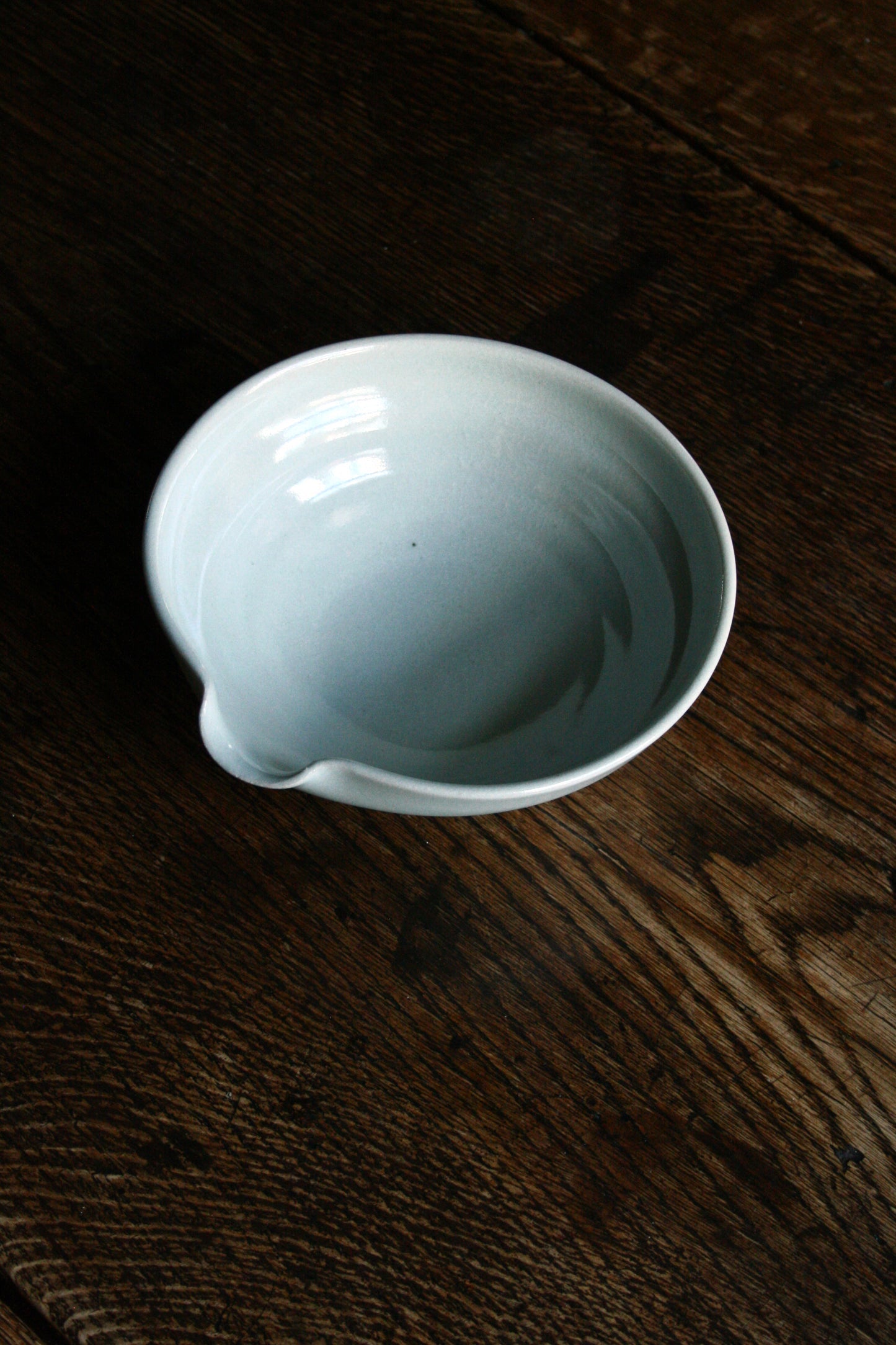 Pouring bowl