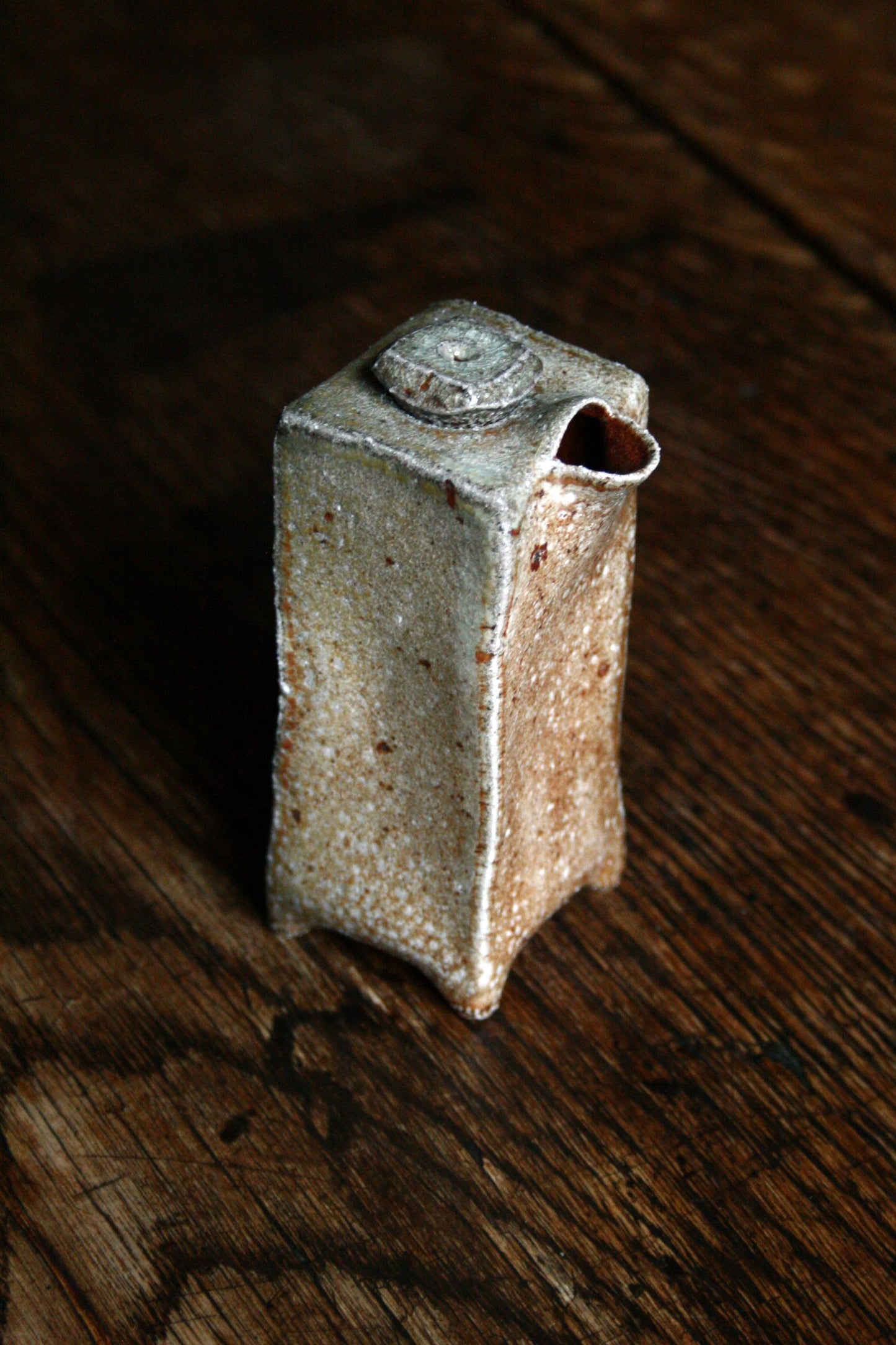Slab built soy pourer