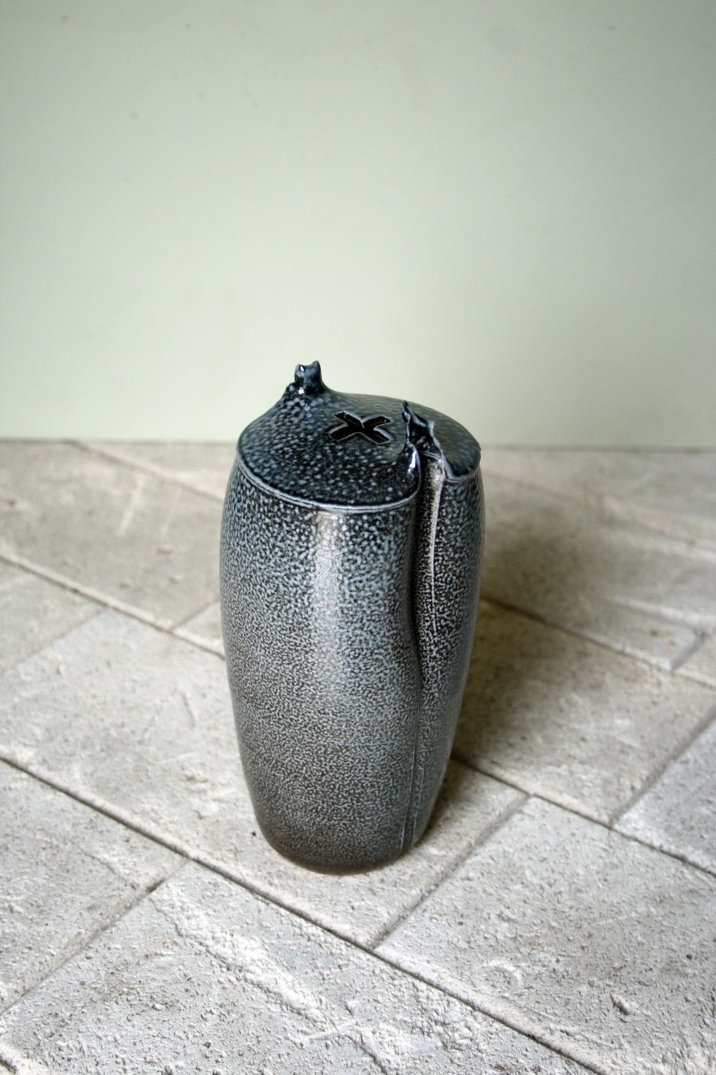 Cross hatch vase