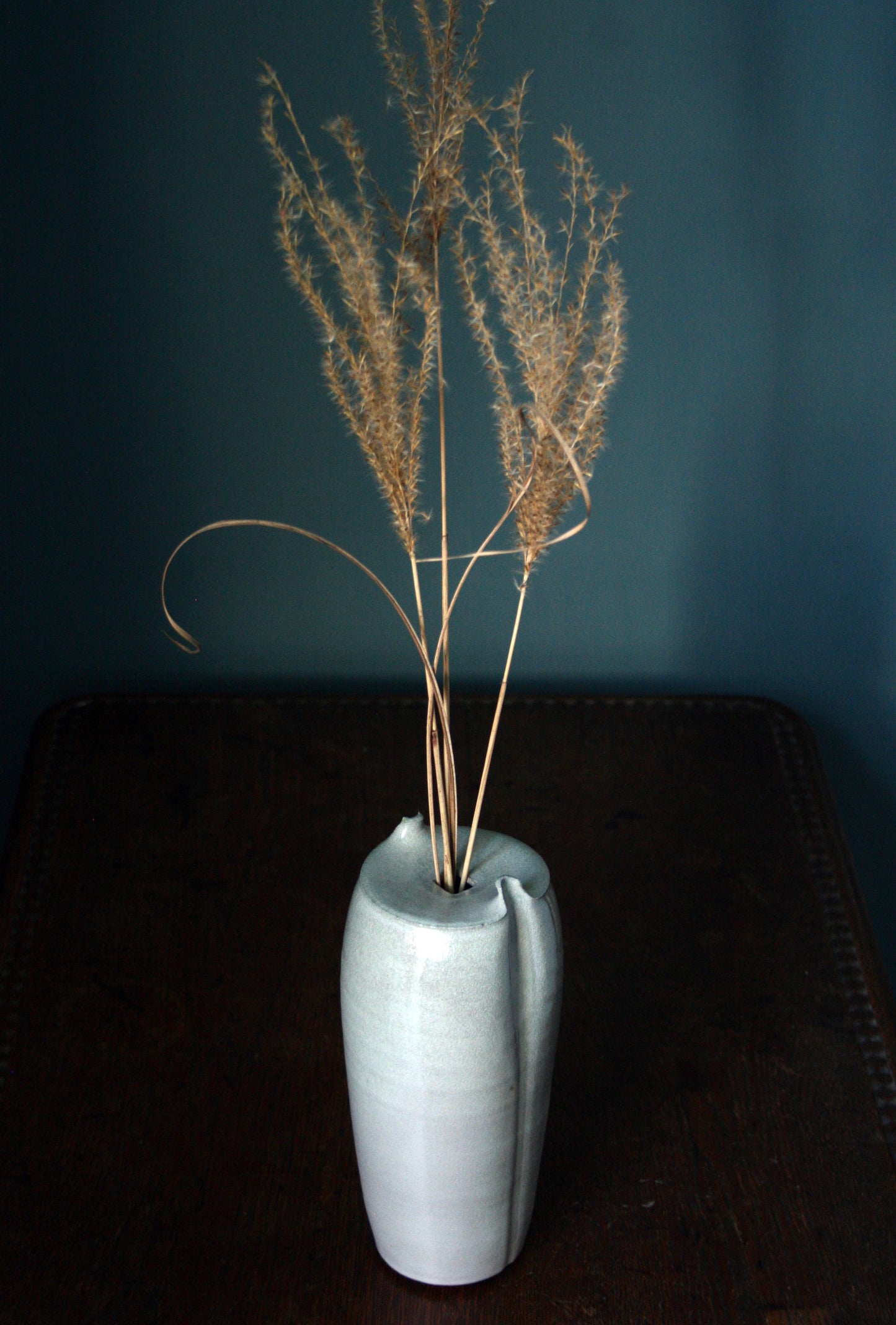Stem vase