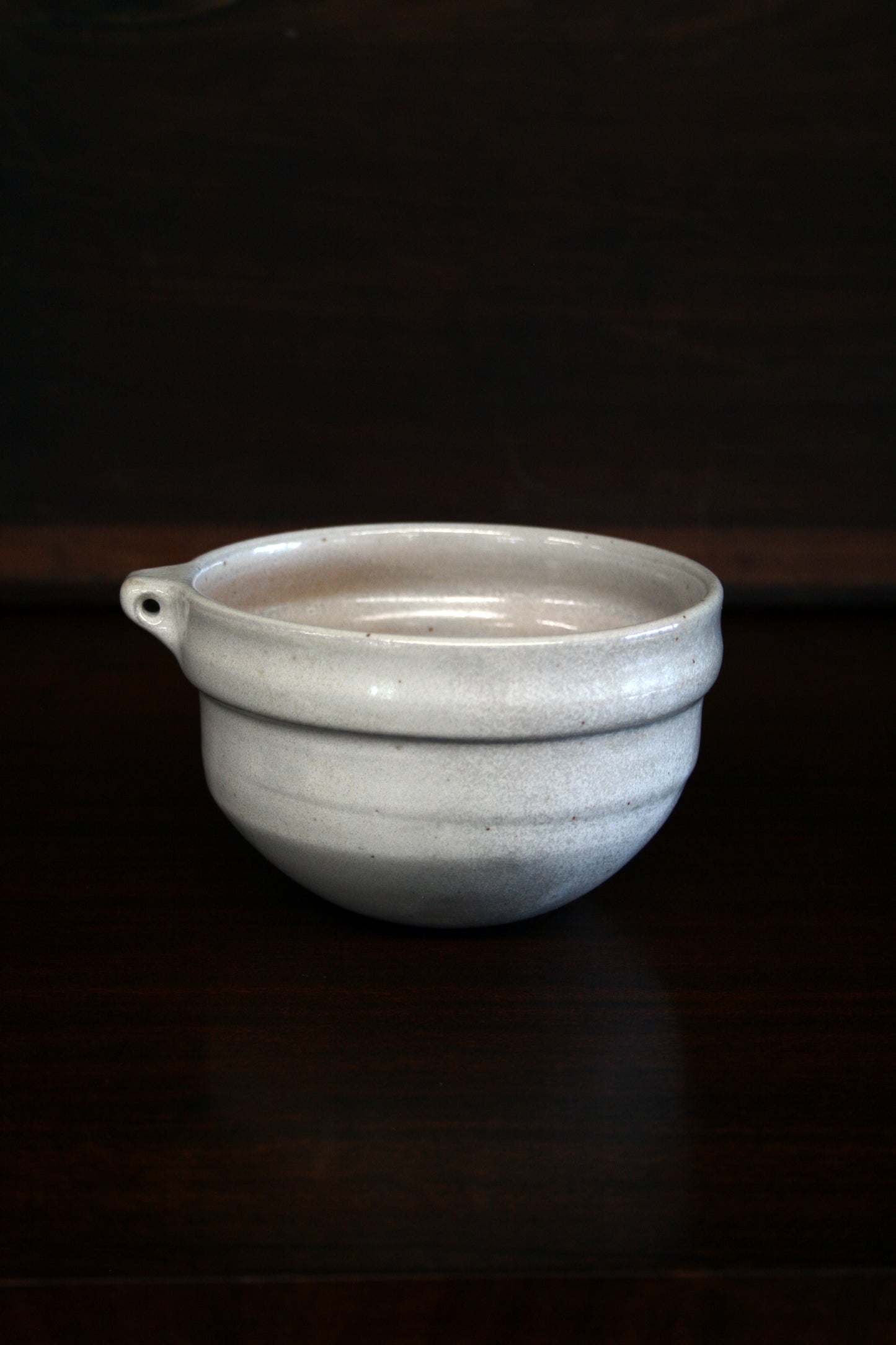 Shino bowl with pierced lug