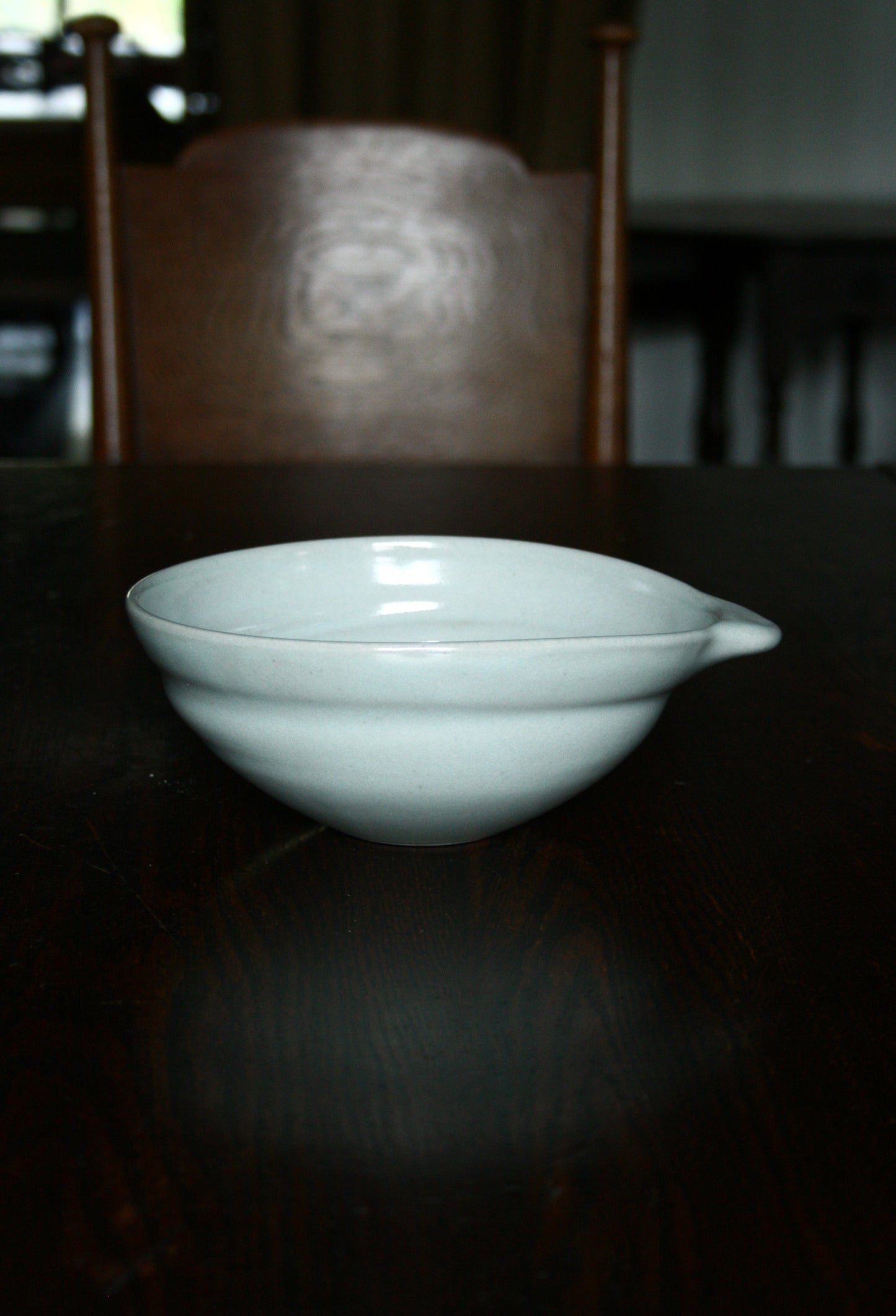 Oval handled bowl