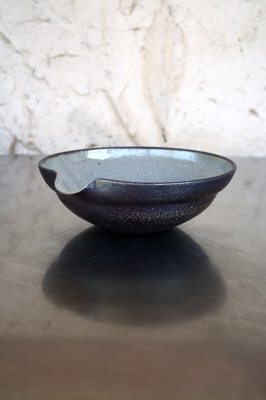 Pouring bowl