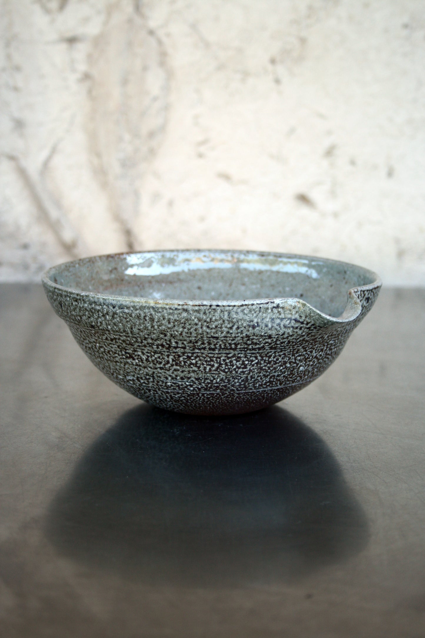 Pouring bowl