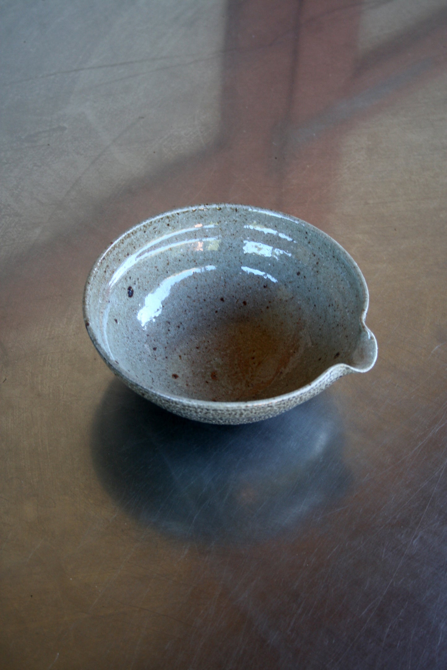 Pouring bowl