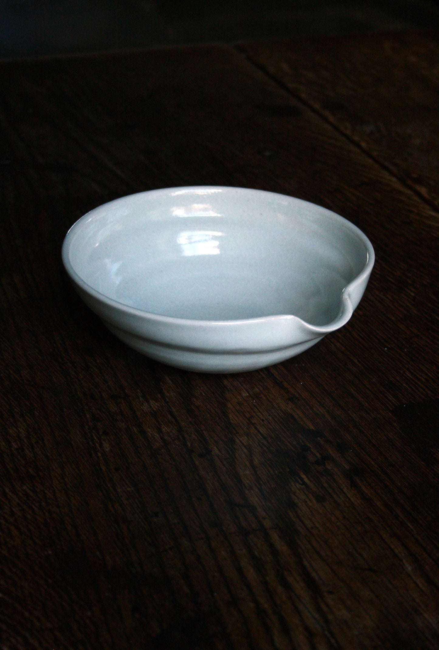 Pouring bowl
