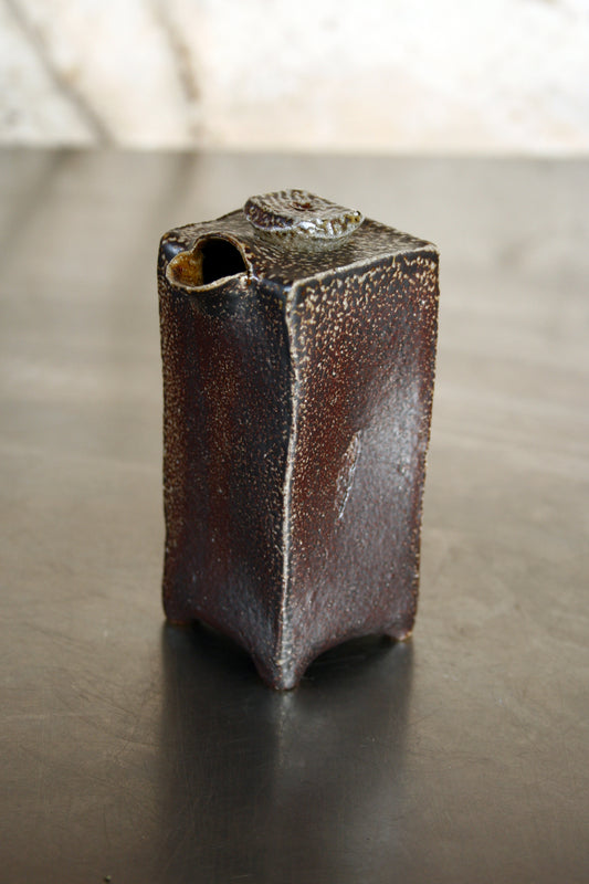 Slab built soy pourer