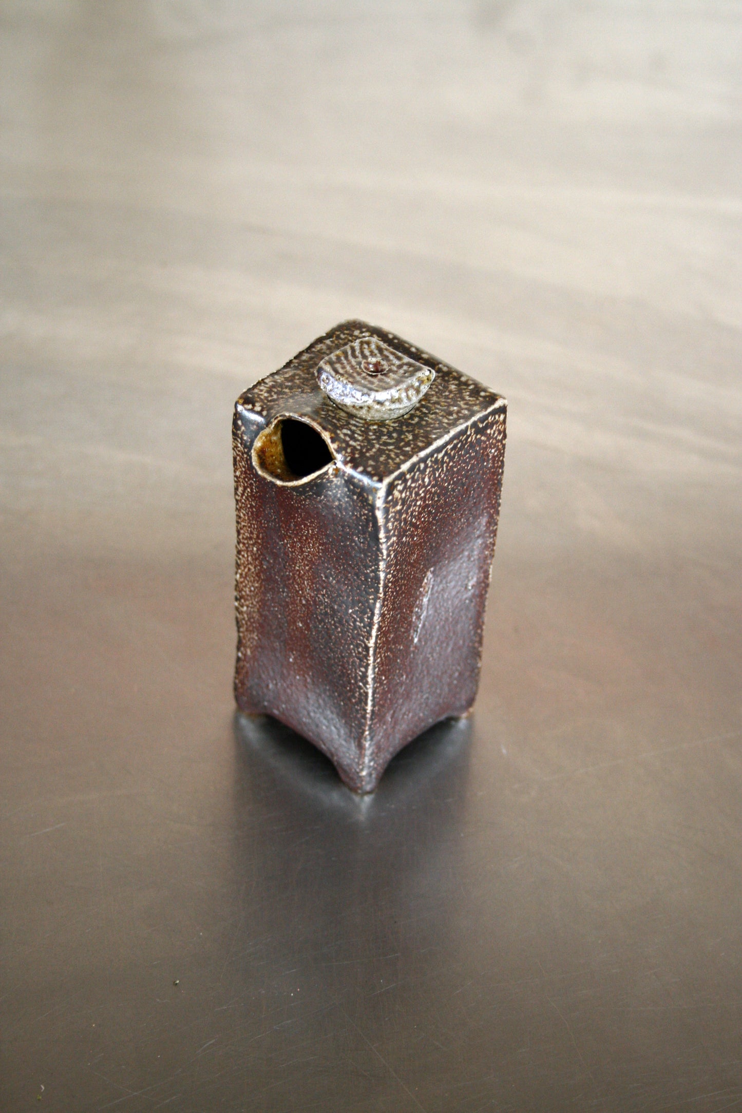 Slab built soy pourer