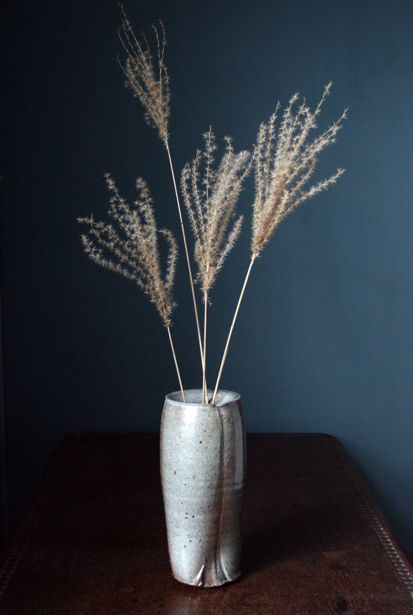 Single stems vase