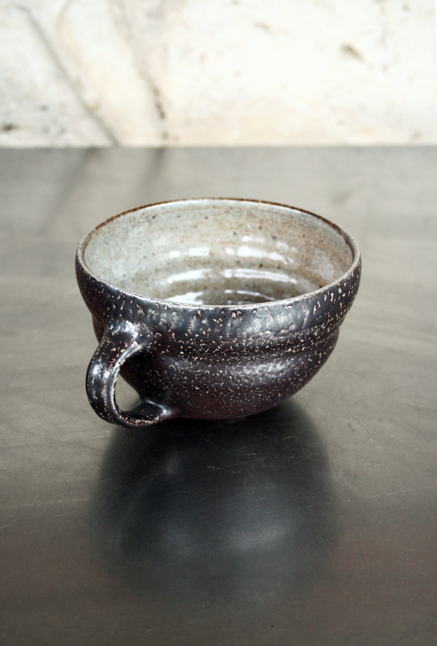 Wide cup