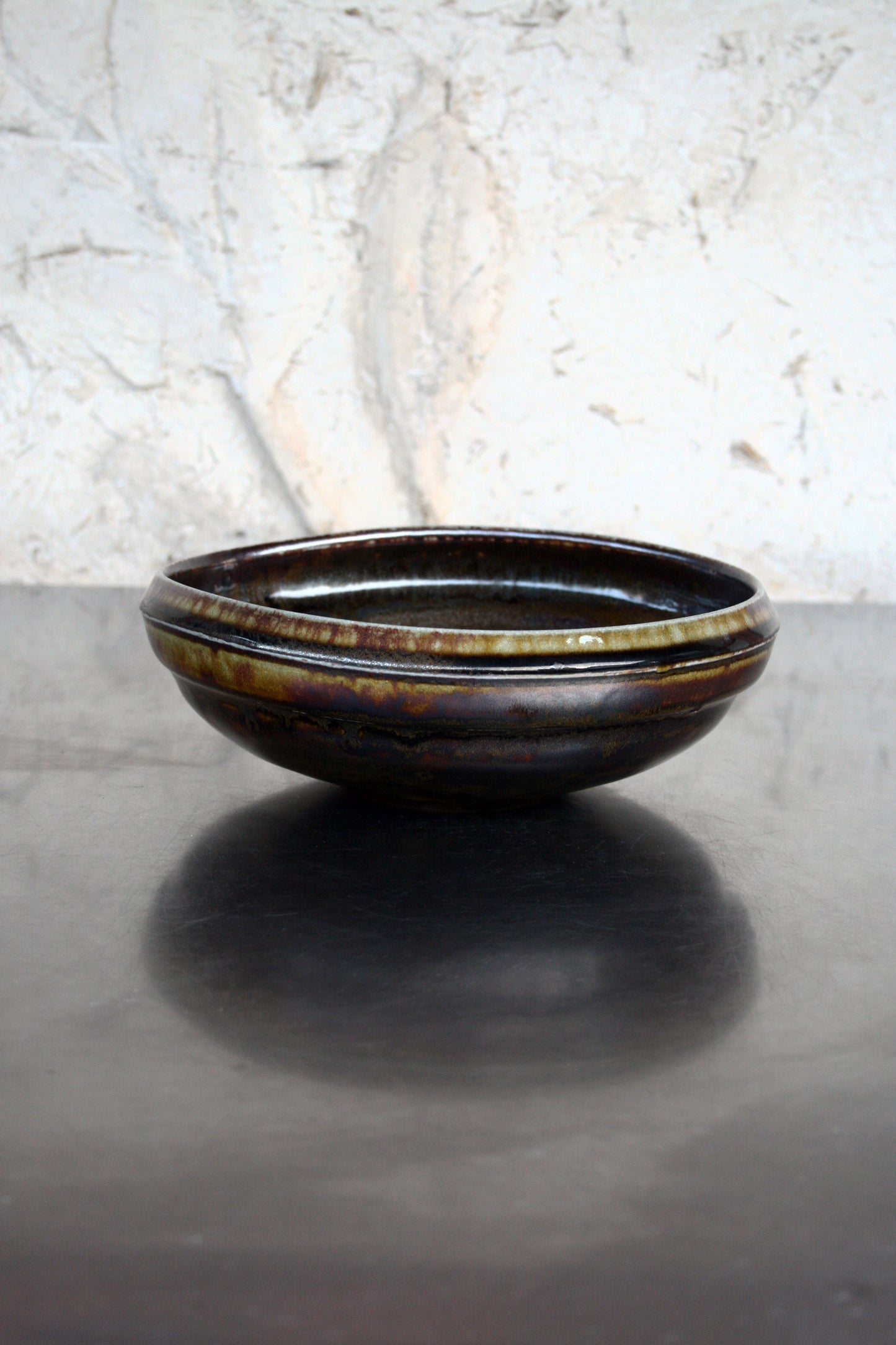 Asymmteric bowl