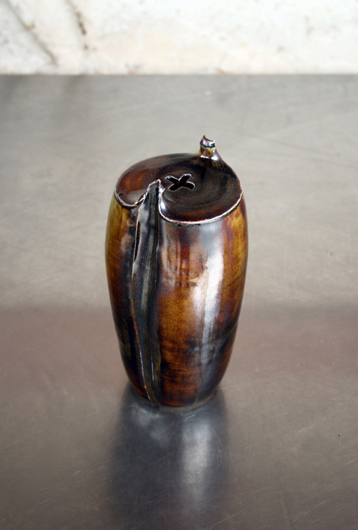 Cross hatch vase
