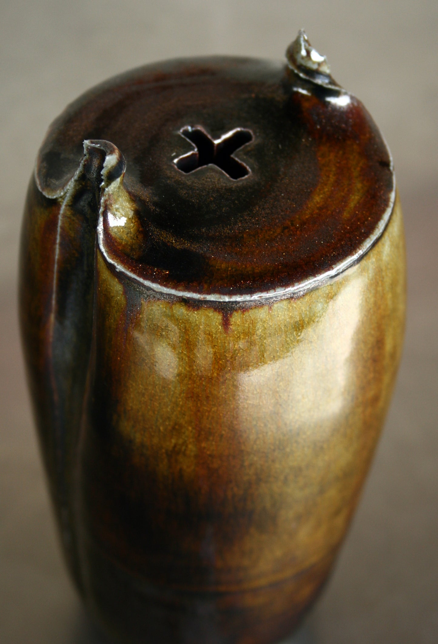 Cross hatch vase
