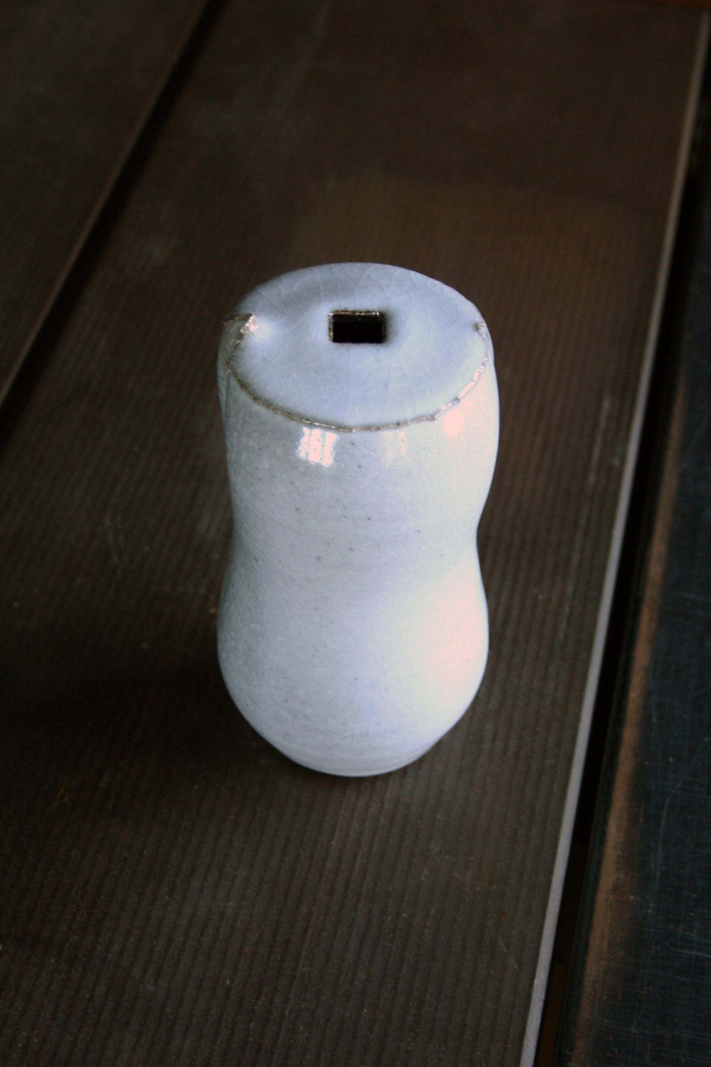 Peanut vase