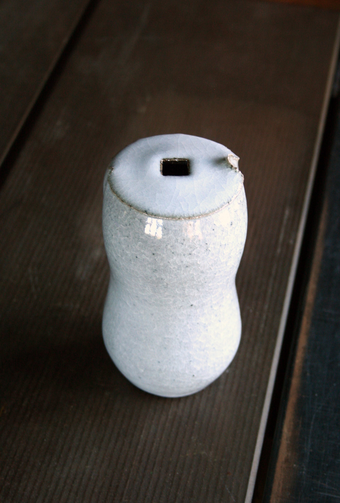 Peanut vase