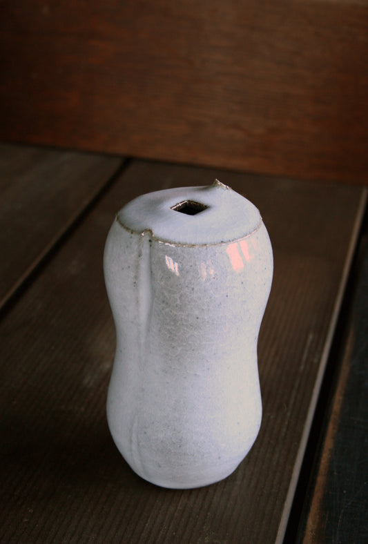 Peanut vase