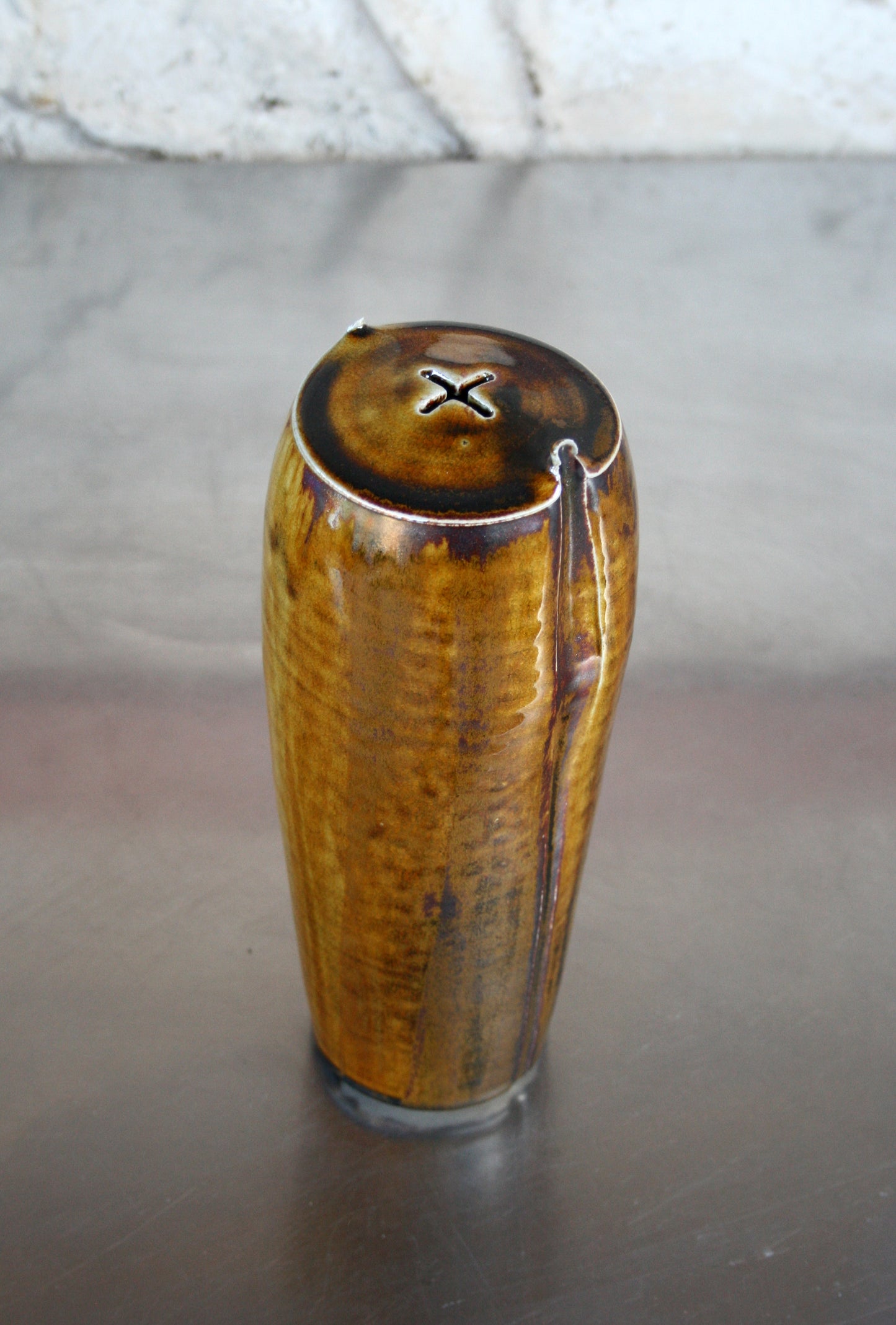 Cross hatch stem vase