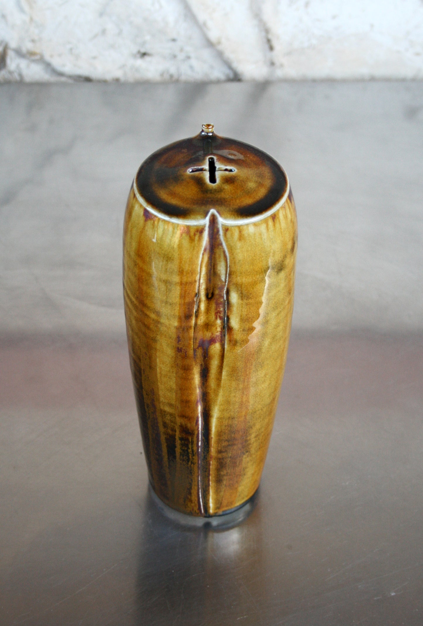 Cross hatch stem vase